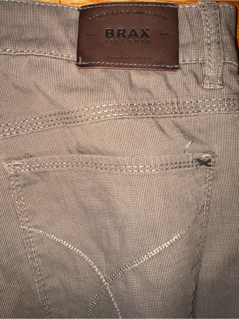 BRAX Cooper Regular Fit Pants – Brown (EUC)